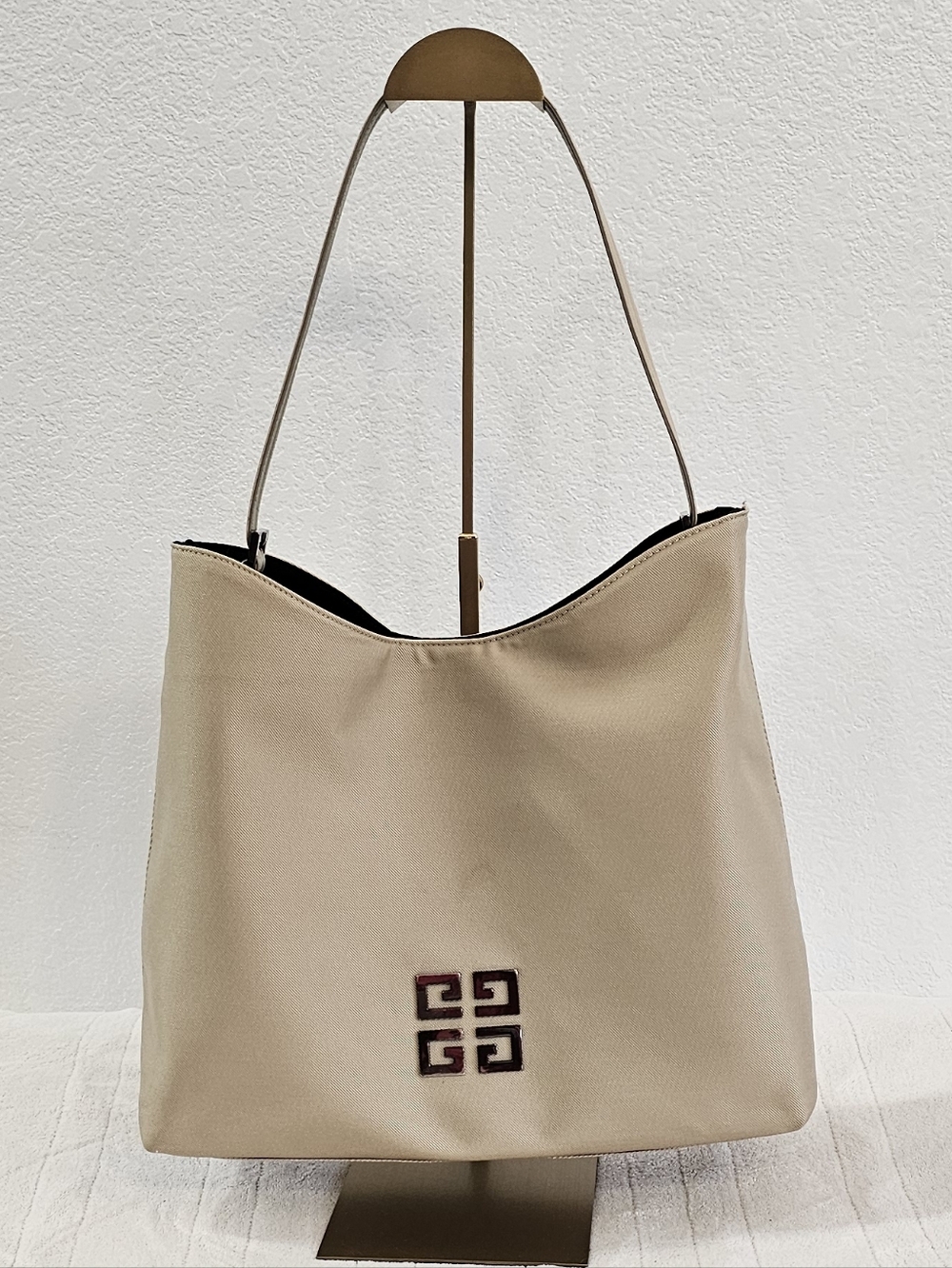 Vintage Givenchy 4G Logo Nylon & Suede Reversible Hobo Bag - Picture 2 of 16